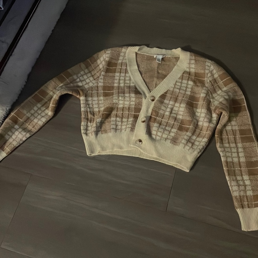 Cardigan & top combo
